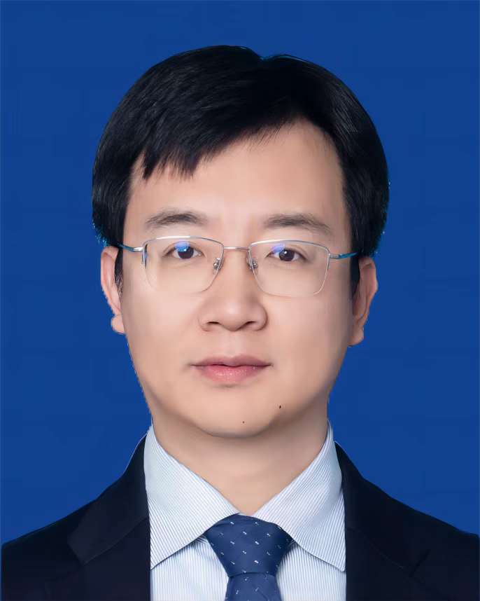 张  斌